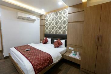 هتل Pride Inn