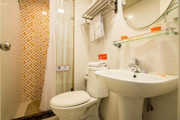 هتل Home Inn Shijiazhuang West Heping Road No. 2 Hospital Of Hebei Medical University
