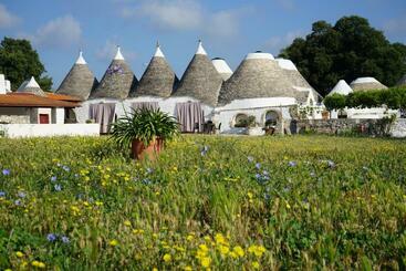 هتل Masseria Ferri