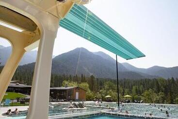 Fairmont Hot Springs Resort