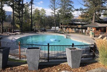 Fairmont Hot Springs Resort