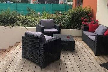 هتل Adonis Lyon Est Hôtel Artys