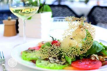 호텔 De Paris Sainttropez