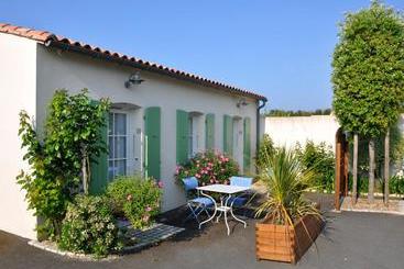 هتل Hôtel La Galiote En Ré