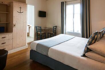 هتل Hôtel La Galiote En Ré