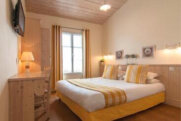 هتل Hôtel La Galiote En Ré