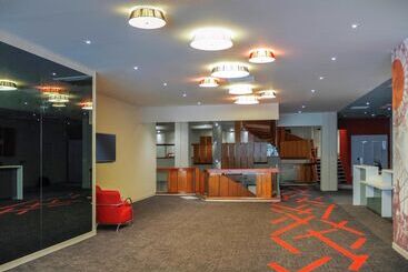 هتل Ibis Styles Poitiers Centre