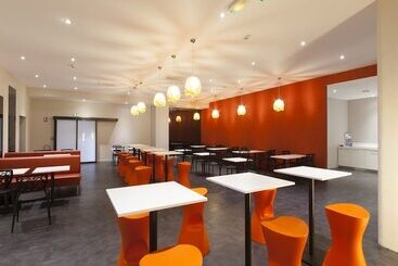 هتل Ibis Styles Poitiers Centre