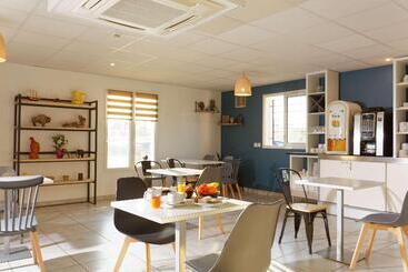 هتل Kyriad Perpignan Sud