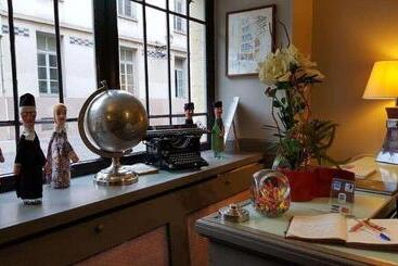 هتل Académie Hôtel Lyon