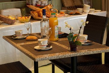 هتل La Table de Cana