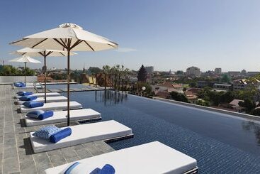 Patio Hotel & Urban Resort