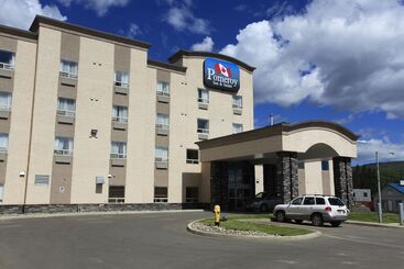هتل Pomeroy Inn And Suites Chetwynd