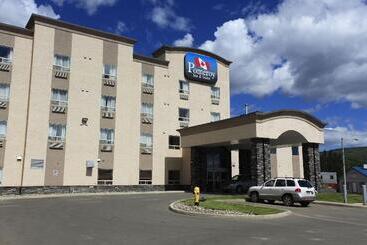 هتل Pomeroy Inn And Suites Chetwynd