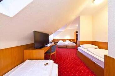 هتل Primus Frankfurt Sachsenhausen