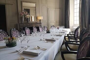 בית מלון כפרי Hôtel Restaurants & Spa Perier Du Bignon