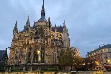 Sure Hotel By Best Western Reims Nord