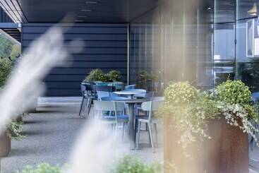 هتل Padja Hôtel & Spa Vannes