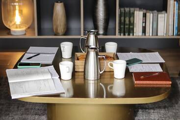 هتل Padja Hôtel & Spa Vannes