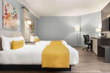 هتل Travelodge By Wyndham Alma