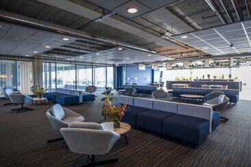 هتل Tulip Inn Eindhoven Airport