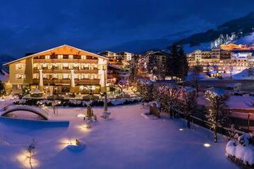 هتل Berghof   St Johann In Salzburg