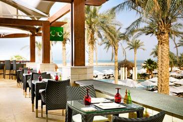 هتل Jumeirah Messilah Beach Kuwait