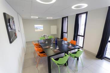 Le Nex Hotel Tarbes 