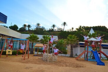 Regency Hotel & Spa