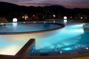استراحتگاه Barriere Ribeauville