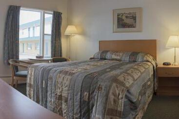Sun Dek Motel