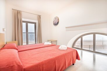 Albergue Inturjoven Chipiona   Hostel