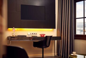 Art Otel Amsterdam, Powered By Radisson Hotels