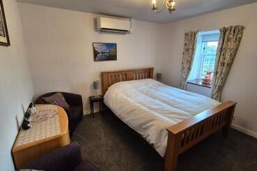 Hawthorn Self Catering Cottages