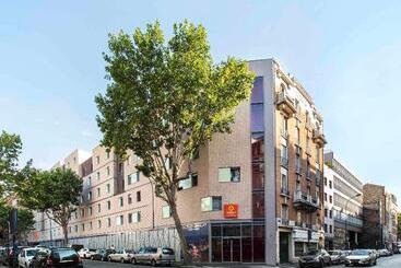 Aparthotel Adagio Access Paris Clichy