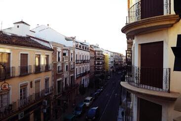 هتل Castilla