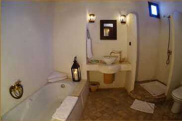 هتل Dar Kamar