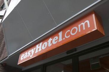Easyhotel The Hague City Centre