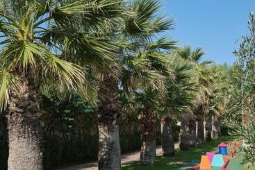 هتل Esperos Mare Resort & Spa