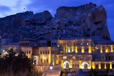 هتل Fresco Cave Suites Cappadocia