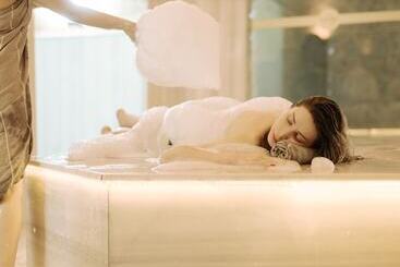 هتل Fresco Cave Suites Cappadocia