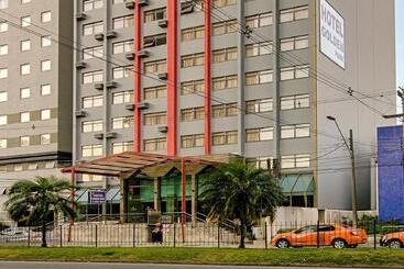 هتل Golden Park Curitiba