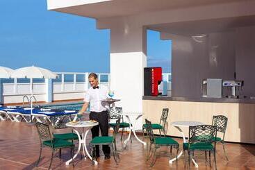 Hc Hotel Magec