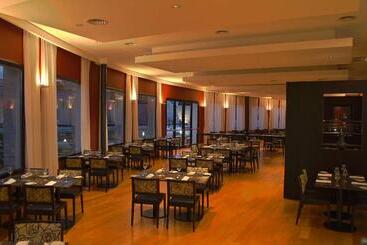هتل Hilton Garden Inn Tucuman
