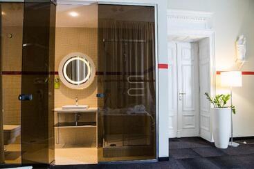 هتل Home Apart