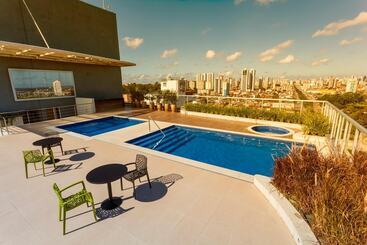 هتل Ibis Styles Belem Hangar