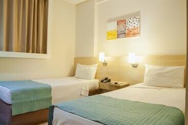 هتل Ibis Styles Belem Hangar