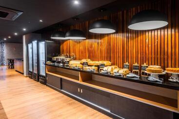 هتل Ibis Styles Belem Hangar