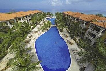 هتل Infinity Bay, Spa & Beach Resort