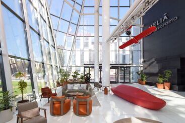 هتل Meliá Lisboa Aeroporto